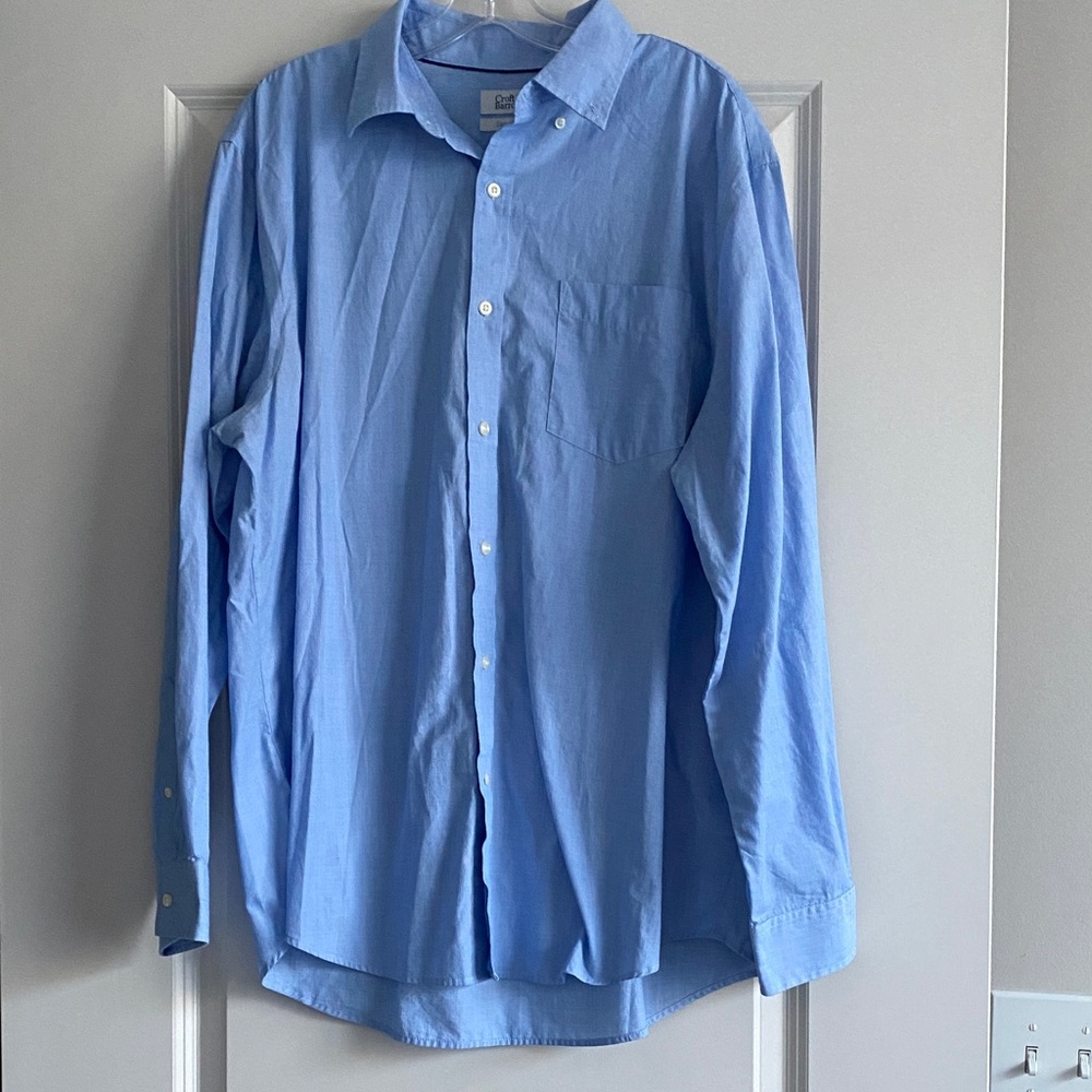 Croft & Barrow Light Blue Casual Button-Down Shirt